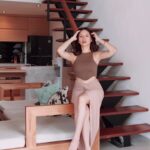 Sonya Pandarmawan Instagram – Know your worth and believe in it.