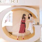 Sonya Pandarmawan Instagram – Oh Dear.. You don’t wanna miss this one.
Having yourself pleased by some delicious chocolate and coffee from @venchi_id while shopping at @bulgari in the same time, Oh how i looovveeee this idea! And yes i had so much fun at Bulgari Pop-Up Store and Cafe! Go Baby go! 
Only until January 16 at Senayan City, Jakarta😉

#Bulgari #BulgariPopUpStore #BulgariIndonesia