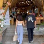 Sonya Pandarmawan Instagram – Throw back to our last lunch in 2023.
Selalu suka sama vibes ya disini. Ademmm and perut happyyy hihi Thank you @baleudang 🫶🏻

#Bali #ExploreBali #Jamesonya