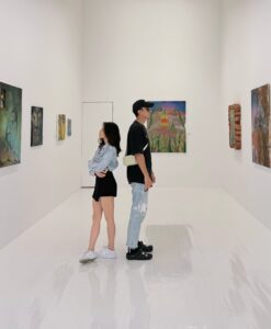 Sonya Pandarmawan Instagram - To more museum date with this one🤍