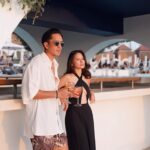 Sonya Pandarmawan Instagram – Orange sky, haze, everythingoes, perfect days are hard to forget. Until next year @cafedelmarbali .
Thank you for having us✨

#Bali #ExploreBali #IslandLife #Destination #2024 #Jamesonya
