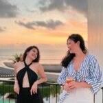 Sonya Pandarmawan Instagram – Orange sky, haze, everythingoes, perfect days are hard to forget. Until next year @cafedelmarbali .
Thank you for having us✨

#Bali #ExploreBali #IslandLife #Destination #2024 #Jamesonya