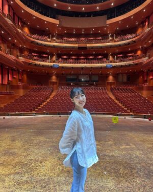 Soobin Instagram - 공연전 몸풀기 ...❤️