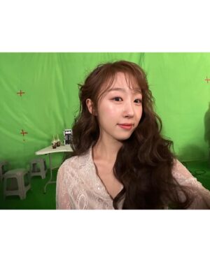 Soobin Instagram - 𝑁𝑎𝑡𝑎𝑠ℎ𝑎, 𝑃𝑖𝑒𝑟𝑟𝑒 & 𝑇ℎ𝑒 𝐺𝑟𝑒𝑎𝑡 𝐶𝑜𝑚𝑒𝑡 𝑜𝑓 1812 🩷