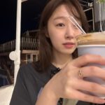 Soobin Instagram - 아주오랜만에 산책 🪴🏃‍♀️