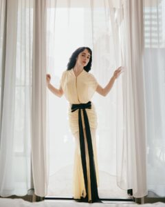 Sophia Anne Caruso Instagram - Behind the scenes moments in @loewe for my Opening Night Performance @greyhousebway Photos by @emiliomadrid Styling by @highheelprncess @loewe So proud of this terrifyingly beautiful play and our entire company. Joy fills me everyday sharing this haunting meaningful poem on stage and returning to Broadway with such wildly gifted artists.