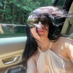 Sophia Anne Caruso Instagram - Hair is red now