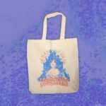 Sophia Regina Allison Instagram - icymi, new merch designed by @justusproffit available now 🏰 order via link in bio