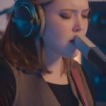 Sophia Regina Allison Instagram - Our @artistsden’s Live from My Den session is out now exclusively on @variety! Watch via link in bio 🎸