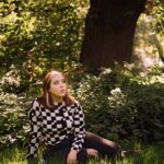 Sophia Regina Allison Instagram - Had a great chat with @katebrayden over at @thelineofbestfit about touring with @thenational and the songs I covered on my new 'Karaoke Night' EP! Check it out via link in bio. 📸: @papa_whatever