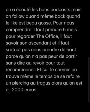 Sophie-Marie Larrouy Instagram - @abientotdeterevoir devient une copie double puisqu'à partir de lundi vous aurez accès bimensuellement à l'audioguide mais aussi à une émission filmée disponible sur France.tv et @francetvslash. Jamais j'aurais pensé aimer un travail 4 ans d'affilée dont deux de confinements. Ça va être : bizarre, comme nous touxtes, dur dehors on tombe pas une larme le corps est humecté, et je vais avoir besoin de vous pour qu'on prenne une bonne fois pour toutes les clés de la boutique. Merci à vous, @bingeaudio, @anais_4n4is 🇩🇿, @joelronez, Naomi, @quentinbresson @atypicprod et les gadgi de @francetvslash 
Allez ça part en prod 🦺🦷👄🦅