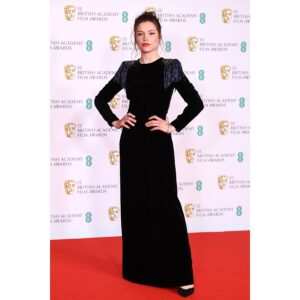 Sophie Cookson Instagram - I love glittery shoulder pads and @bafta !!!❤️What a brilliant reason to be dusted off, glammed up and celebrating the best of the film industry. Huge 👏🏻👏🏻👏🏻 to @lizpughmakeupartist @thebradylea @lancomeofficial @giorgioarmani @boodlesjewellery ❤️ (ps I gave birth not that long ago so would be a fool not to thank @beforethelightsuk for the vavavoom 😉!)