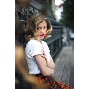 Sophie Cookson Instagram - 🌺 @journal.london