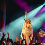 Sophie Ellis-Bextor Instagram - ❤️❤️⚡️Prague! Vienna! Zurich! Milan! What a joy this tour has been. Heart full. Xxx