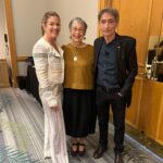 Sophie Grégoire Instagram - Love changes everything! I believe so. The core of love is friendship and the core of friendship is vulnerability, trust, safety and presence. At the In Bloom conference in Vancouver, I met insightful and bright allies including my friend Dr. Gabor Maté and the incredible artist Rae Maté, his wife. The way you love is a reflection of how secure you feel in your inner world. Don’t we all want nourishing relationships and a sense of agency over our own emotions? It’s all possible but first, we need to educate ourselves on how to develop emotional responsibility and leadership! Get some insight on this matter by reading by new book CLOSER TOGETHER. You can pre-order it now. Link in my bio! L’amour change tout ! J’y crois sincèrement. Au cœur de l’amour se trouve l’amitié, et au cœur de l’amitié se trouvent la vulnérabilité, la confiance et la présence. Lors de la conférence In Bloom à Vancouver, j’ai rencontré des alliés perspicaces et brillants, notamment mon ami Dr. Gabor Maté et l’incroyable artiste Rae Maté, son épouse. La façon dont vous aimez est le reflet de votre sentiment de sécurité dans votre monde intérieur. N’avons-nous pas tous envie de relations nourrissantes et d’un sentiment de maîtrise de nos propres émotions ? C’est possible, mais nous devons d’abord apprendre à développer notre responsabilité et leadership émotionnels ! Apprenez-en plus avec mon nouveau livre ENTRE NOUS. Vous pouvez le précommander dès maintenant. Lien dans ma bio!