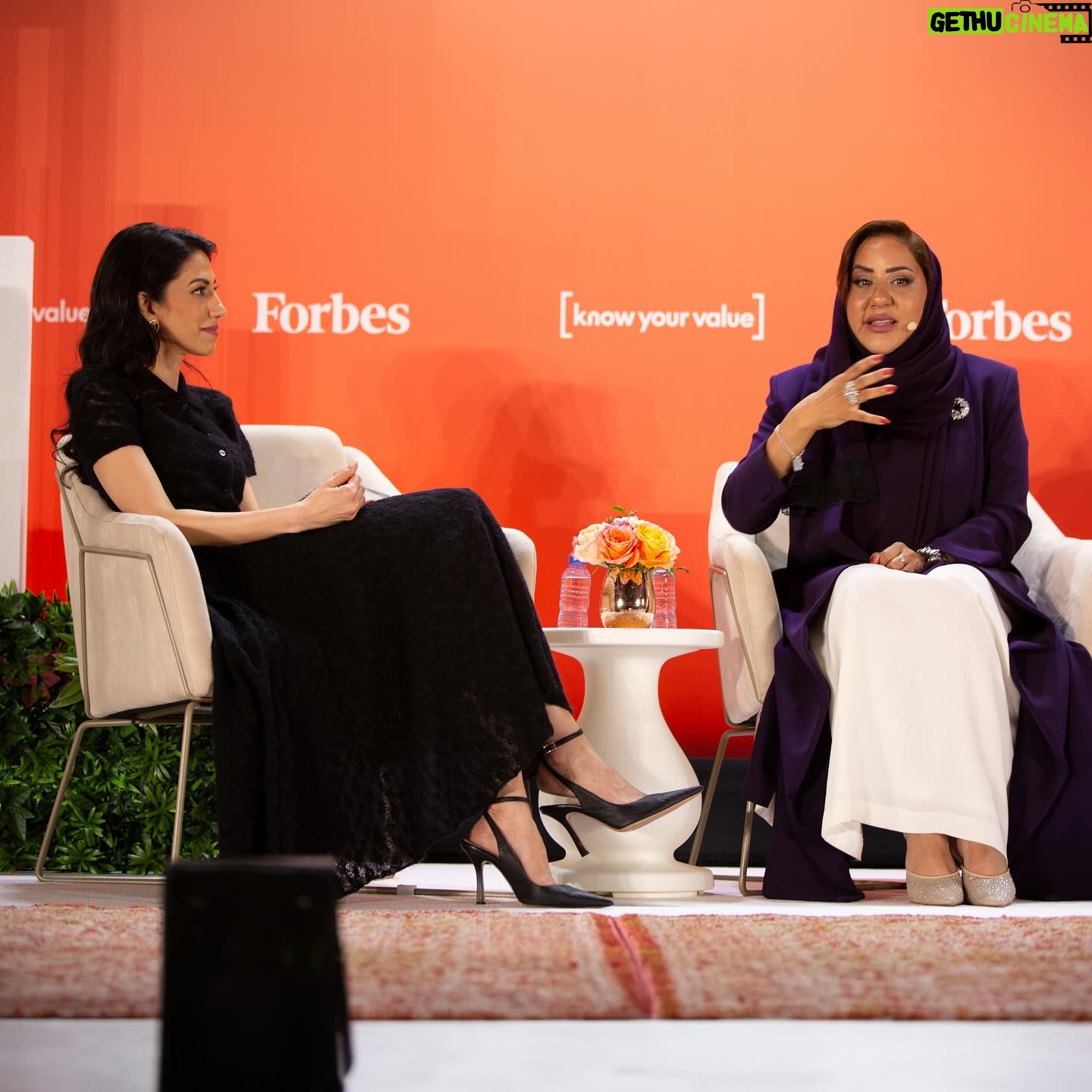 Sophie Grégoire Instagram - Day 2 of #Forbes3050 was “Immerse and Connect Day” - and did we ever! Participants explored the rich cultural and historical sites around Abu Dhabi before we opening the stage to our diverse group of leaders. First up was an illuminating conversation with two mental health advocates and emotional literacy experts @basmaalsaidofficial and @sophiegregoiretrudeau. For decades, long before it these were issues tackled publicly, they have been leaders in identifying and diagnosing the problem and offering the best prescriptions for care. And yes….we did talk about dancing and getting manicures too! 👗: @dior 👠: @scanlantheodore 💆🏻♀️: @traciemartyn 📸: @abedin.6 @missjasmeet @taylordieng