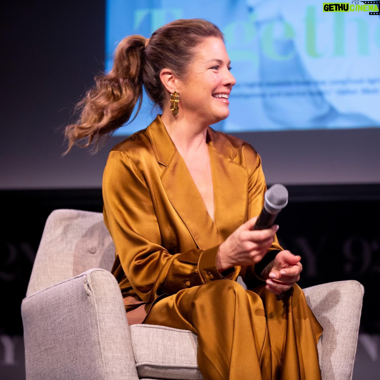 Sophie Grégoire Instagram - You know when you enter a room and you just feel an immediate sense of community? This was the case last night, not only with my new friend @gabbybernstein, but with everyone who showed up for my book talk @92NY in New York City. There was laughter, tears, solidarity and warmth, including a nervous system reset exercise (the cherry on top!) 🍒🍦 I loved getting to share my journey with you and for the opportunity to hear your stories, worries and dreams. Looking forward to getting #CloserTogether on the path… 📸: @missjasmeet