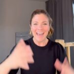 Sophie Grégoire Instagram - #CloserTogether is in stores now, and the book tour has begun! I can’t wait to see you - get your tickets at the link in my bio. #EntreNous est maintenant disponible en magasin, et la tournée du livre a commencé ! J’ai hâte de vous voir ! Achetez vos billets, le lien est dans ma bio.