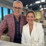 Sophie Grégoire Instagram - Marc Aurélius said “Who lives in harmony with himself lives in harmony with the Universe”…and I would add: with others! As I launch the beginning of my CLOSER TOGETHER book tour in my hometown of Montreal today on Earth Day, I am reminded that the way we know and accept ourselves allows for a wise discernment that is also at the core of how we treat nature and the world around us. We are all interconnected and it started in différent studios… The tour is on! Marc Aurelius a dit: « Celui qui vit en harmonie avec lui-même vit en harmonie avec l’univers »… Et j’ajouterais: avec les autres aussi!  Je lance mon livre ENTRE NOUS aujourd’hui à Montréal en cette journée de la Terre et je réalise à quel point notre acceptation de soi permet un discernement qui est à la base de comment on interagit avec le monde et la grande nature. Nous sommes toutes et tous interconnectés et c’est un bon départ en studio dans ma ville natale… La tournée commence!  © Tout le monde en parle – Karine Dufour