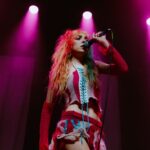 Sophie Luborsky Instagram - make friends in the comments 🩵🩷 @captured.byclxire 🎥 - - - - - - - - - #concert #livemusic #singersofinstagram #liveperformance #upcomingartist #singer #charlixcx #liveshow #liveconcert #concertvideo #reels #ａｅｓｔｈｅｔｉｃ #aespa #fancam #reelsinstagram
