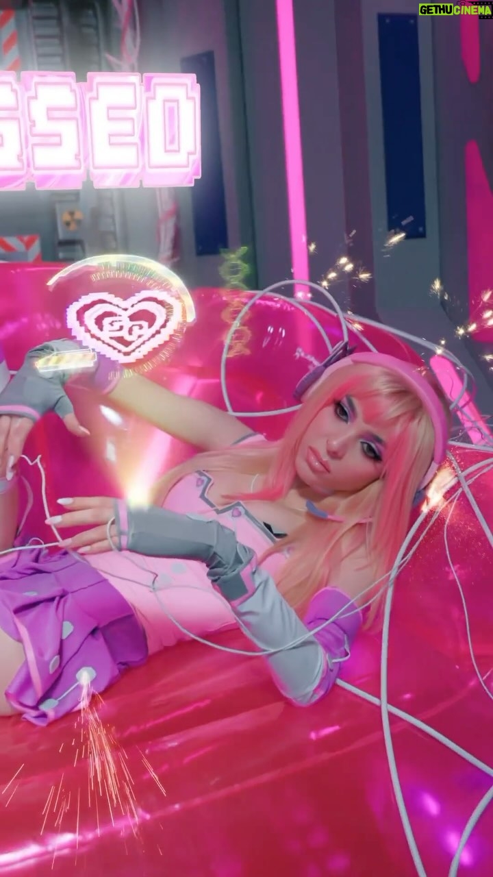 Sophie Luborsky Instagram - OBSESSED IS OUT NOW!! π IN B!O SONG: FT. @ashleysiennaofficial WRITTEN BY @bonniemckee @liambenayon @cammhunter @ashleysiennaofficial @tzarsings PROD BY @gonek_ MIXED BY @gonek_ MAST @miketuccimane LABEL @tagmusic @atlanticrecords MGMT @mddnco β¨ππ«Ά @tommysavagekelly π₯ - - - - - - - #newmusic #outnow #newmusicfriday #cyberpunk #cybercore #ο½ο½
ο½ο½ο½ο½
ο½ο½ο½ #reels #reelsinstagram #alt #explorereels #cyberpunk #spotify #newmusicalert #grimes #aespa