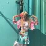 Sophie Luborsky Instagram - is 0n t0ur and is c0ming t0 a city near y0u 🩷🩵  im so excited for my first headline tour!!!! american p0werpuffs swipe to the last slide! artist presale code: woah pre sale: tomorrow (monday) @ 10am LOCAL uk powerpuffs - the first show with @pvris and @scenequeen was supposed to be in manchester tonight but got cancelled. (check my twt /X account @sophiep0wers for updates on refunding/rescheduling ) i’ll see you tomorrow though Glasgow 🏴󠁧󠁢󠁳󠁣󠁴󠁿! sophiepowers.com/tour for all tix to that too! my canadian accent will have to suffice i fear 🎤😅