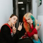 Sophie Luborsky Instagram - h0me is wherever the p0werpuffs are 🩷🩵 thank u for having me on tour with u @thisispvris @scenequeenrocks !!! 🎸🎸