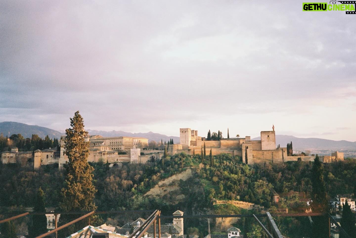 Sophie Nélisse Instagram - More film from Spain