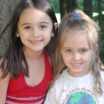 Sophie Reynolds Instagram - happy birthday macey!! three-year old me really hit the lottery meeting you. I promise to split the french toast with you forever, I LOVE YOU @maceyhsu