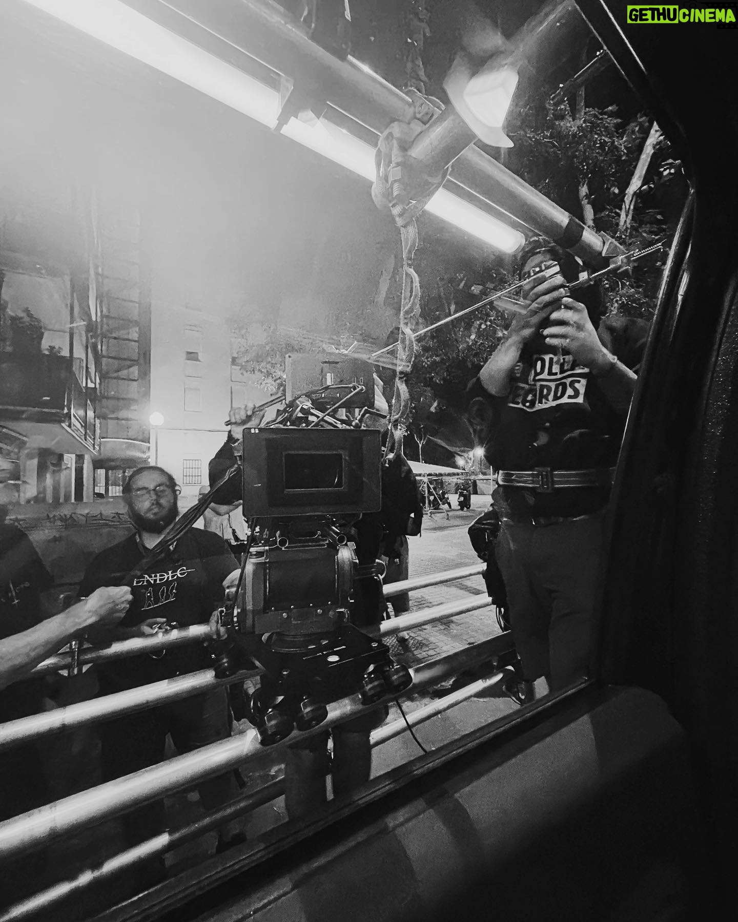 Sophie Rundle Instagram - Trabajo 🇪🇸 🎥