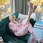 Sophie Rundle Instagram - Eurovision night but you can’t leave the apartment because your two year old is asleep in the next room outfit medley ✨
