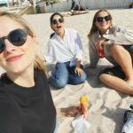 Sophie Rundle Instagram – Whistle-stop few days with some brilliant people and a lot of pretending not to be shocked by how much a room service coke costs 🌴🌞🎥
(With sincere apologies to @karl_willett who dressed me in a selection of beautiful outfits including an INCREDIBLE suit and shoe combo which I then butchered by putting my comfy old trainers back on before I had this picture taken.. 🍏😬)