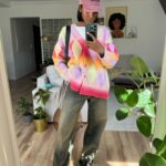 Soraia Tavares Instagram - Aquele outfit check de espelho “ca gente” respeita ✌🏾 Boa Segunda-feira #espelhoespelhomeu