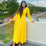 Soundarya Reddy Instagram - 🐝🌙 Dress - @tara.india_ 🤗