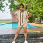 Soundarya Reddy Instagram - Vibe 😎