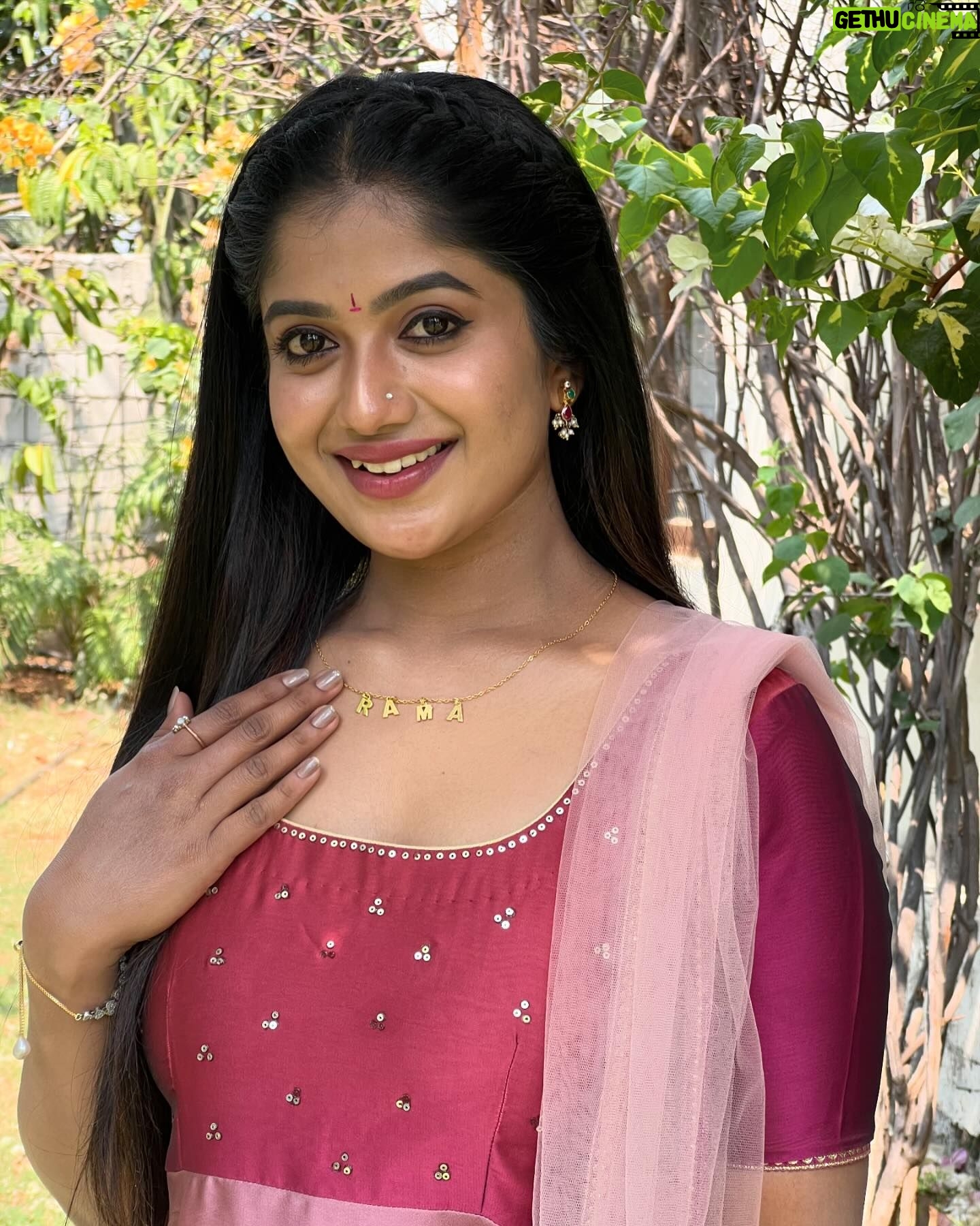 Soundarya Reddy Instagram - RAMA✨🪷 Chain and ring - @anscollection7 ❤️ Dress - @vastrabybindu_official
