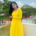 Soundarya Reddy Instagram - 🐝🌙 Dress - @tara.india_ 🤗
