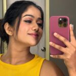 Soundarya Reddy Instagram - 🌙🐝😝