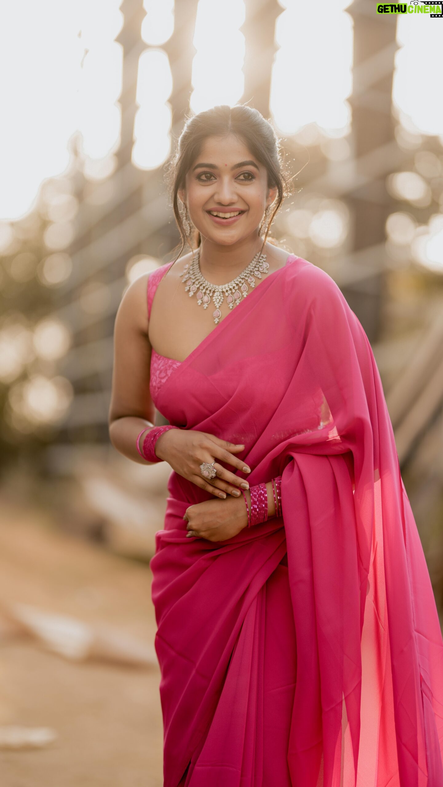 Soundarya Reddy - 45.4K Likes - 🌸☀️
Designed by - @soundaryareddy_official (myself)
Vc - @viki_pixer
Makeup & hairstyle - @iniyamakeover
Jewellery- @new_ideas_fashions
Ve- @anantha_kumar_12