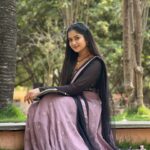 Soundarya Reddy Instagram - క్రోధినామ సంవత్సర ఉగాది శుభాకాంక్షలు 🖤🌸 ಸರ್ವರಿಗೂ ಯುಗಾದಿ ಹಬ್ಬದ ಹಾರ್ದಿಕ ಶುಭಾಶಯಗಳು.! 🌸 Outfit - @chakrabortymukta