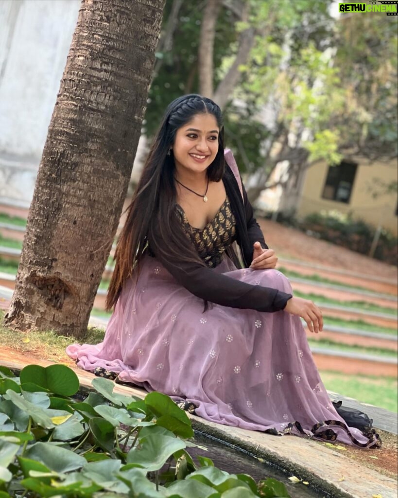 Actress Soundarya Reddy HD Instagram Photos and Wallpapers April 2024 ...