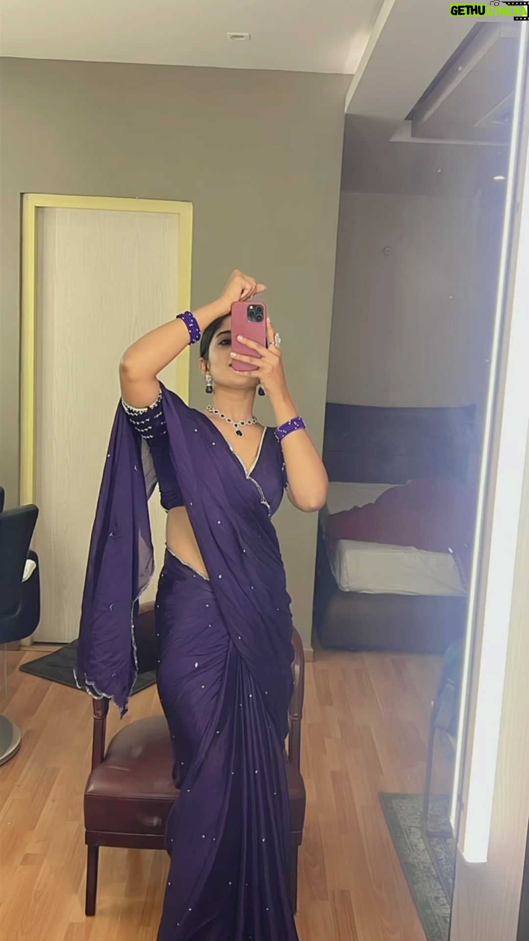 Soundarya Reddy Instagram - 🪻 Saree - @naa_maguva Jewellery- @fashioncurvee