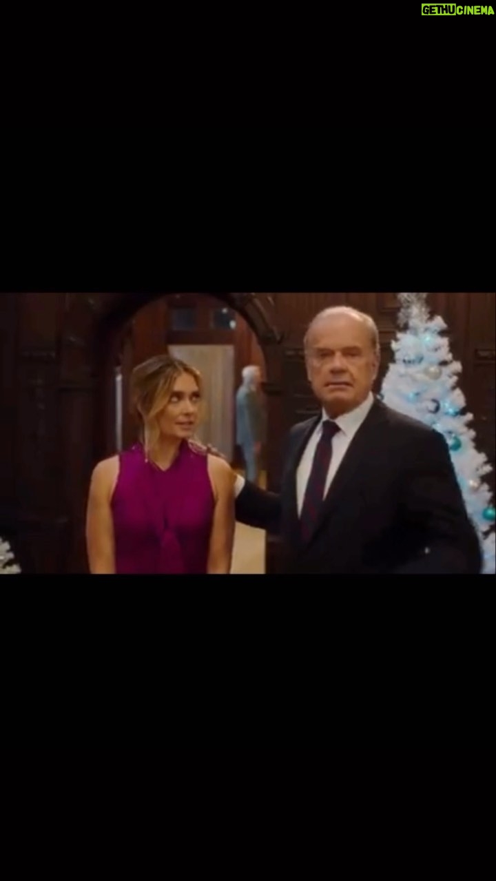 Spencer Grammer - 1.3K Likes - Watch the trailer for #the12daysofchristmaseve. Catch my Dad and I this Saturday November 26th at 8/7c.
@itsawonderfullifetime
@lifetimetv
@lifetimetvpr