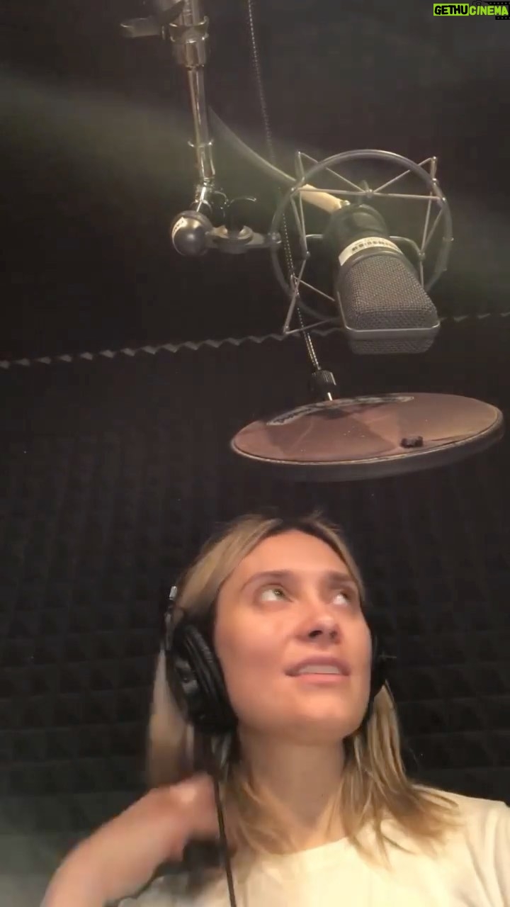 Spencer Grammer - 2.7K Likes - Maybe you can remember which episode this line is from… but this is typically how it goes when I record. And from what I’ve gathered it’s usually within the first 3 takes that the line is chosen. I’ll just keep going on and on until someone tells me to stop and they’ve got it. #rickandmorty #summersmith #spencergrammer #voiceover