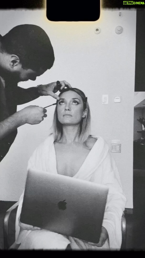 Spencer Grammer - 1.1K Likes - Getting ready for @ccxpoficial Rick & Morty Panel
@rickandmorty @adultswim @hbomaxbr
H/MU💇♀️💄 by @joaoboeno
Styling 👗 by @caiosobral
#ccxp