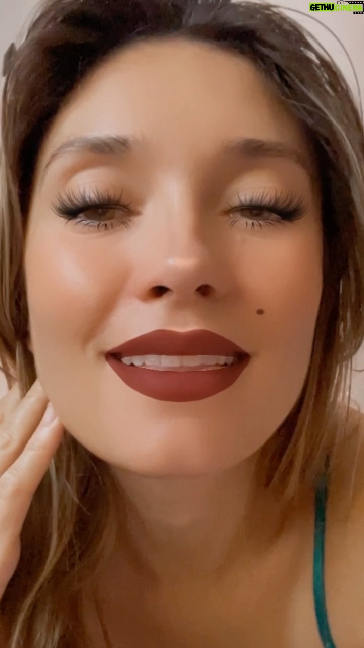 Spencer Grammer - 2K Likes - I did this one morning because sometimes Reels filters just get to me. It makes me feel like I’m playing dress up as a kid. #marilynmonroe #filters