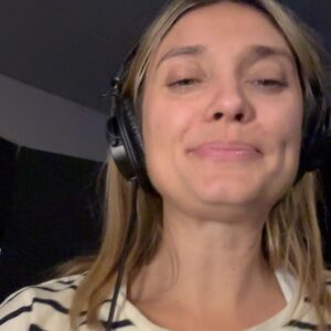 Spencer Grammer Instagram - February #photodump 2024… 

thank you to @wbd for the tickets to @lakers 

The fun with my NYC friends and all the kitties I’ve snuggled along the way.