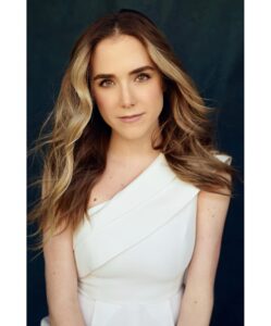 Actress Spencer Locke HD Instagram Photos and Wallpapers January 2022