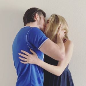 Spencer Locke Instagram - Our little lady Mason is in quarantine until August! So thankful and so excited to share our good news 🙏🏼💙💛 #pregnancyannouncement