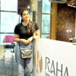 Sri Gouri Priya Instagram - UNWANTED HAIR REMOVAL AT 𝙍𝘼𝙃𝘼 𝘿𝙀𝙍𝙈𝘼 𝘾𝙇𝙄𝙉𝙄𝘾 & 𝙎𝘼𝙇𝙊𝙉 RAHA's UHR treatment is a combination of Laser Electroysis which is a complete hair removal procedure with 100% assured results. Call us @raha.derma on 9492289911 to book your appointment. #unwantedhairremoval #laserunwantedhairreduction #electrolysisunwantedhairremoval #hairremoval #skintherapies #skincare #haircare #hairregrowth #gfcforhair #gouripriya #rahaderma #rahadermaclinic #rahadermasalon